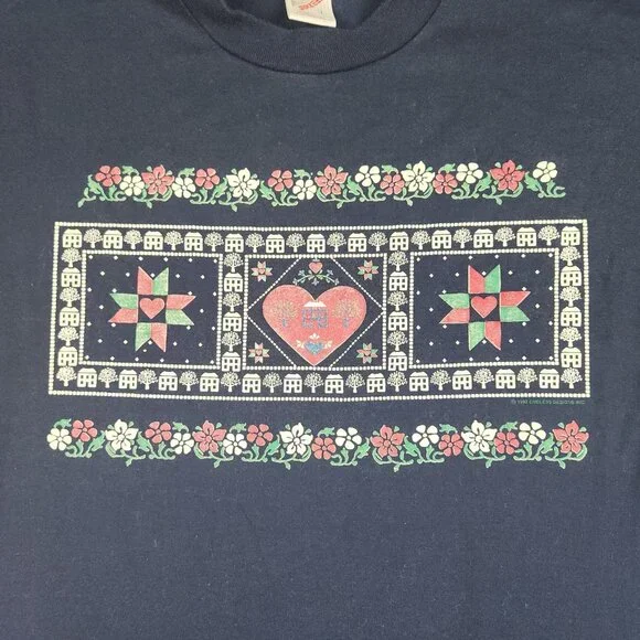 Vintage Cottage Core Shirt Large Hearts Flowers Needlework 90's Jerzees USA Made - Picture 7 of 10